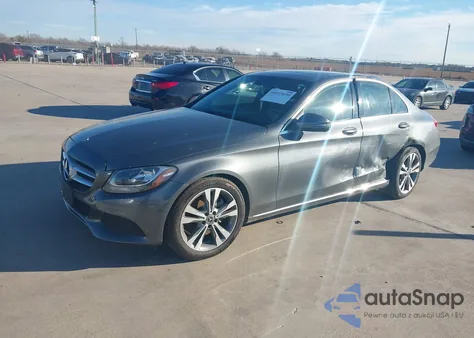 2018 Mercedes-Benz C 300 из США, поврежденный, VIN 55SWF4JB9JU241086